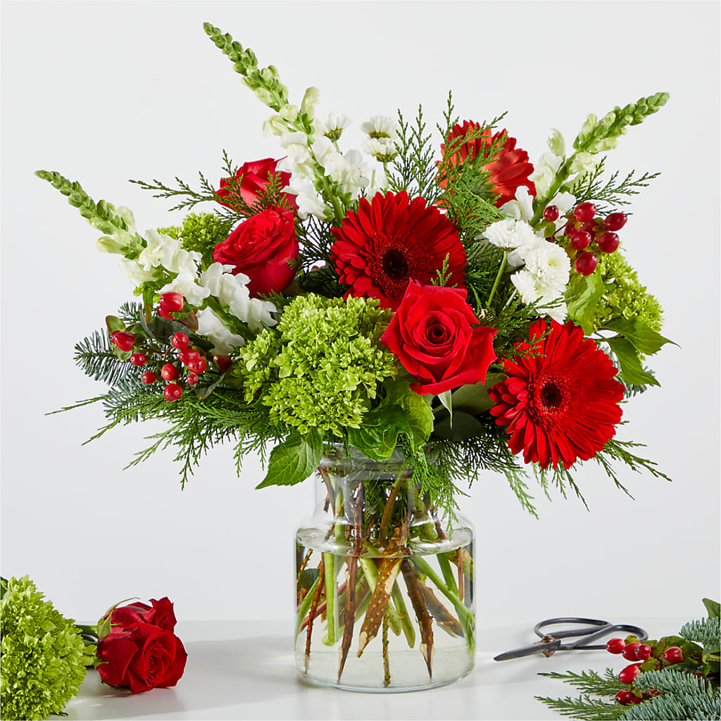 Merry Moment Bouquet – A Florist Original – SMITH FLORAL & GREENHOUSES, Lansing MI
