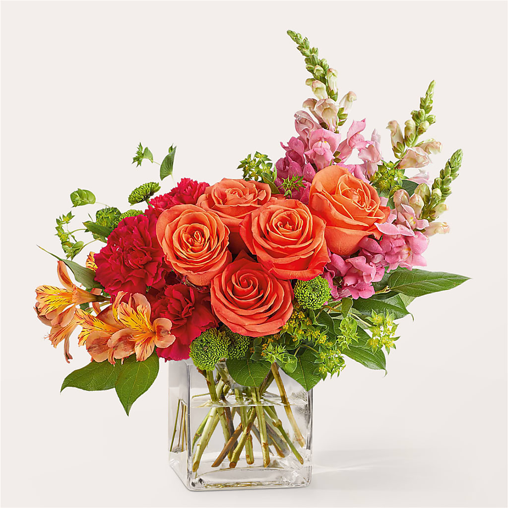 Cosmopolitan Bouquet – SMITH FLORAL & GREENHOUSES, Lansing MI