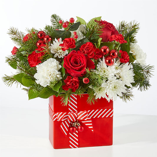 Presents Under the Tree Bouquet – SMITH FLORAL & GREENHOUSES, Lansing MI