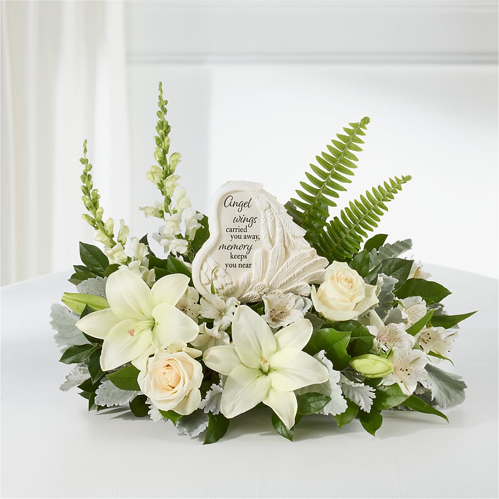 Holding You Close Arrangement – SMITH FLORAL & GREENHOUSES, Lansing MI