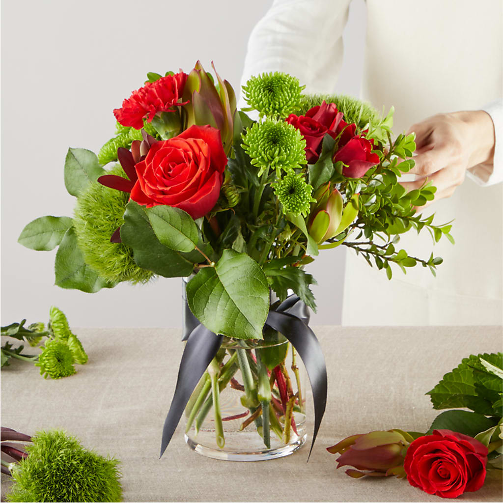 Heritage Kindle – A Florist Original – SMITH FLORAL & GREENHOUSES, Lansing MI