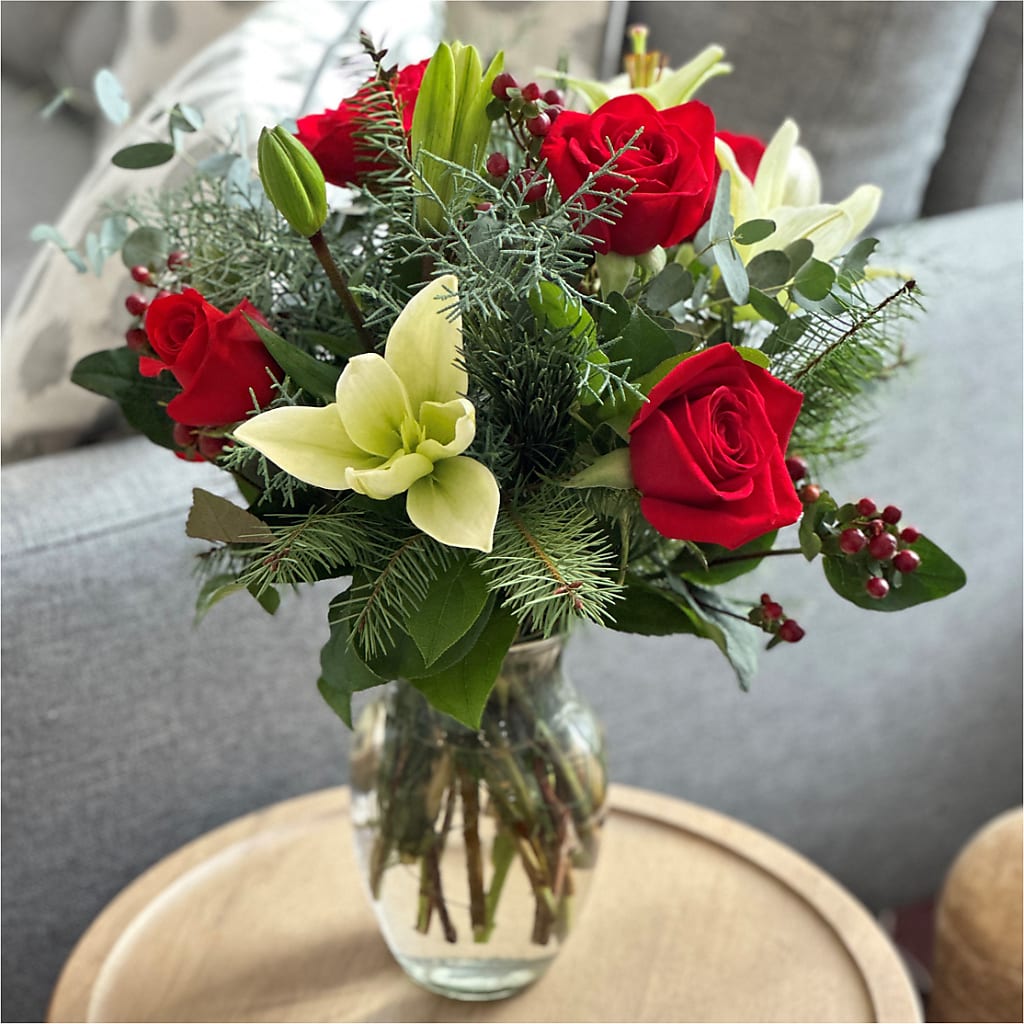 Glittering Lights Bouquet – SMITH FLORAL & GREENHOUSES, Lansing MI