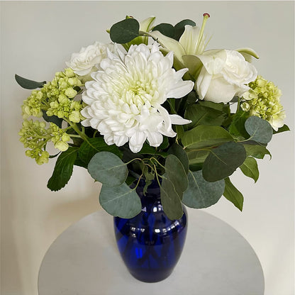 Snowy Dreams Bouquet – SMITH FLORAL & GREENHOUSES, Lansing MI