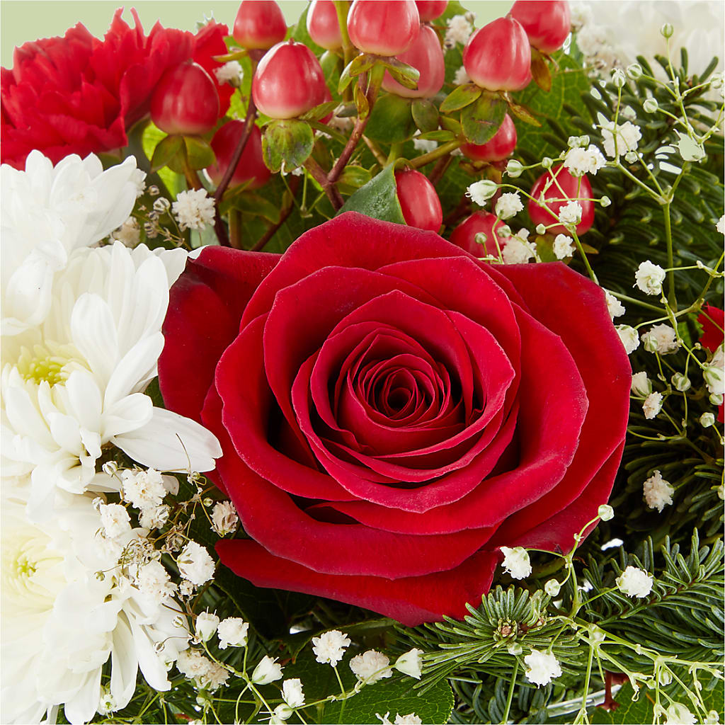 Chance of Flurries Bouquet – SMITH FLORAL & GREENHOUSES, Lansing MI