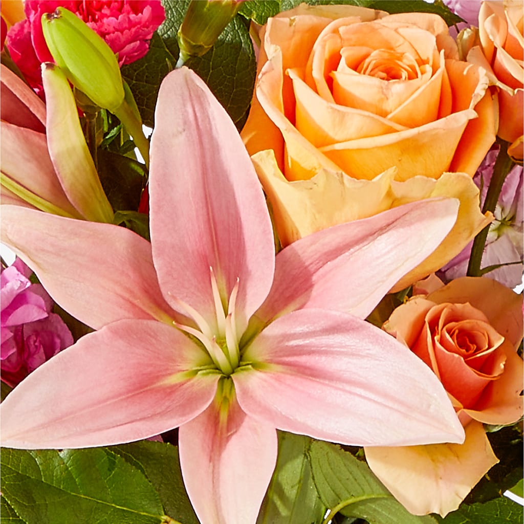 Bisous Bouquet – SMITH FLORAL & GREENHOUSES, Lansing MI